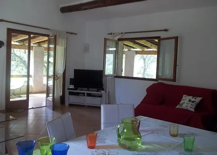 Quiet Near Center Holiday home